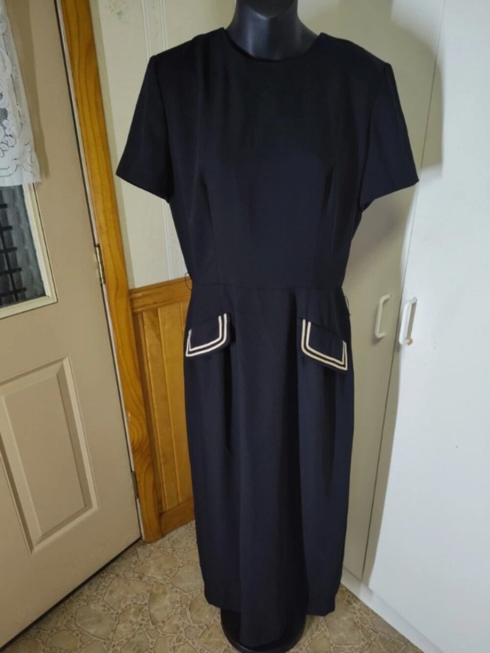 Vintage Maggy London Dress Woman Size 8 Black Long Maxi Backslit